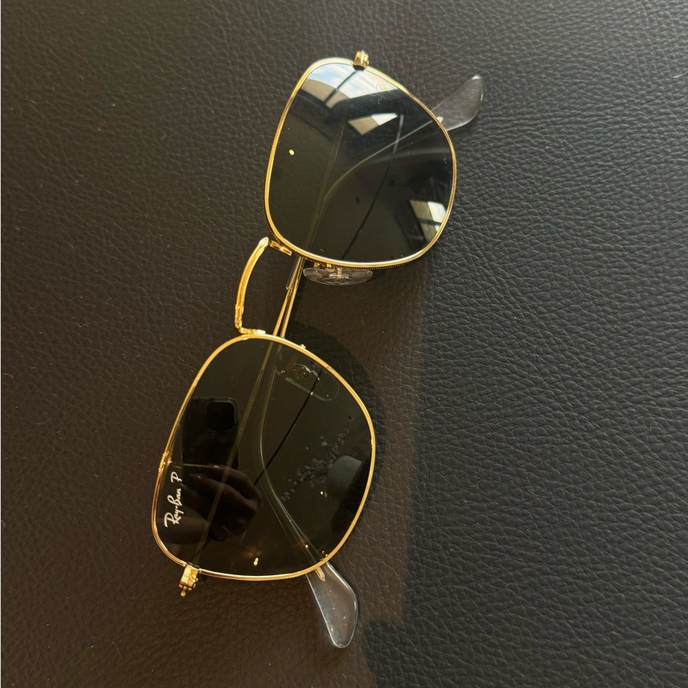 Polarized Ray-Bans excellent condition